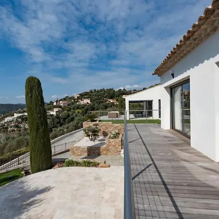 Spacious House With Pool - Near * Saint-Raphaël