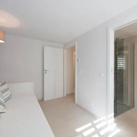 Holiday home Spacious House With Pool - Near Beach Saint-Raphael (Var)