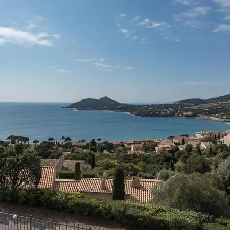 Holiday home Spacious House With Pool - Near Beach Saint-Raphael (Var)