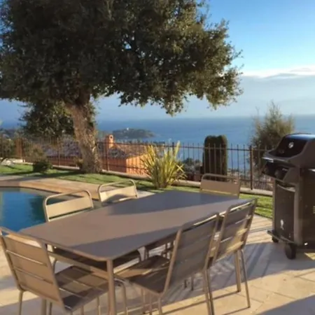 Spacious House With Pool - Near Beach Saint-Raphael (Var)